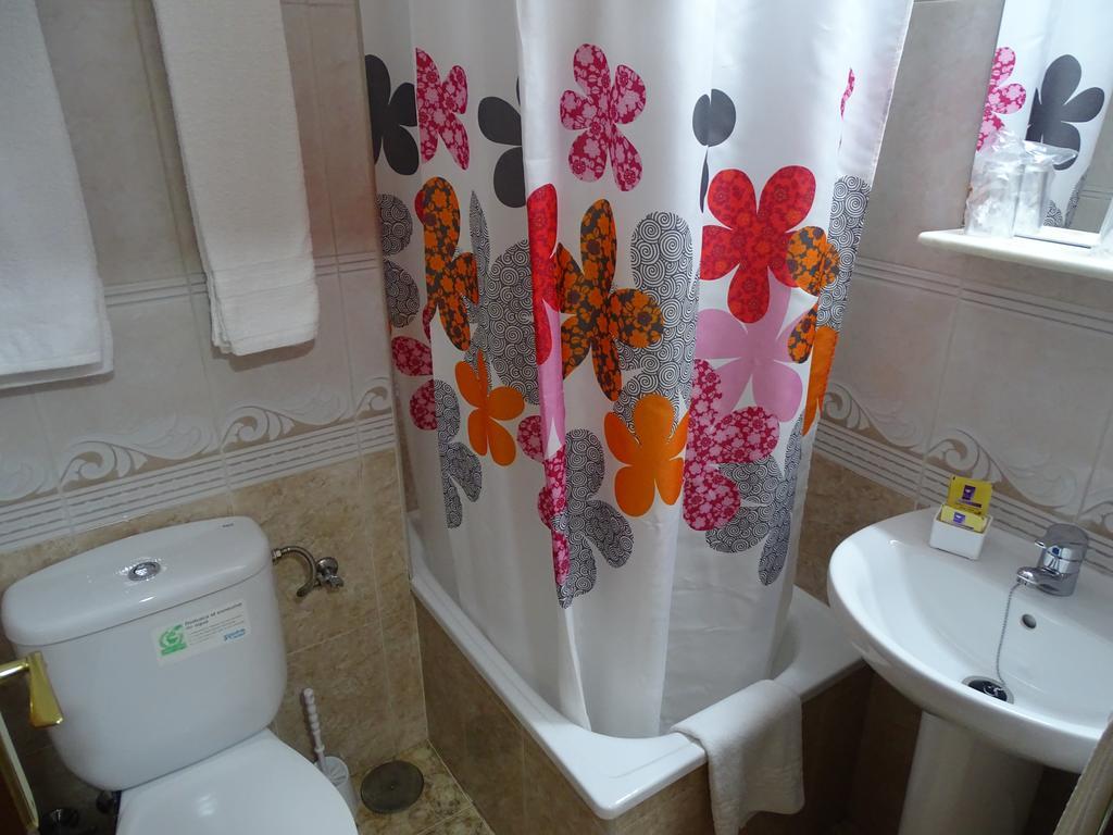 Hostal Argentina Caces Esterno foto