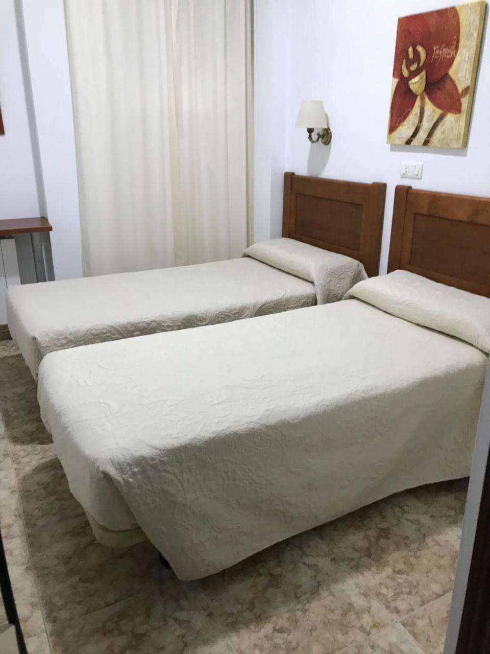 Hostal Argentina Caces Esterno foto